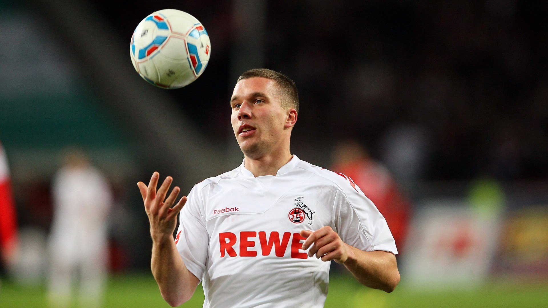 _魔术队不懈追求,训练场勤奋不止_,魔术队百度百科